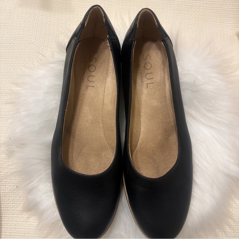 SOUL Naturalizer Elegant Black Loafers